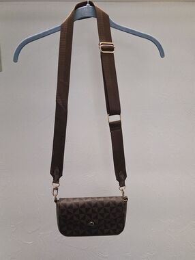 Francesca's Crossbody Purse Adjuatable Strap Brown Coated Canvas.